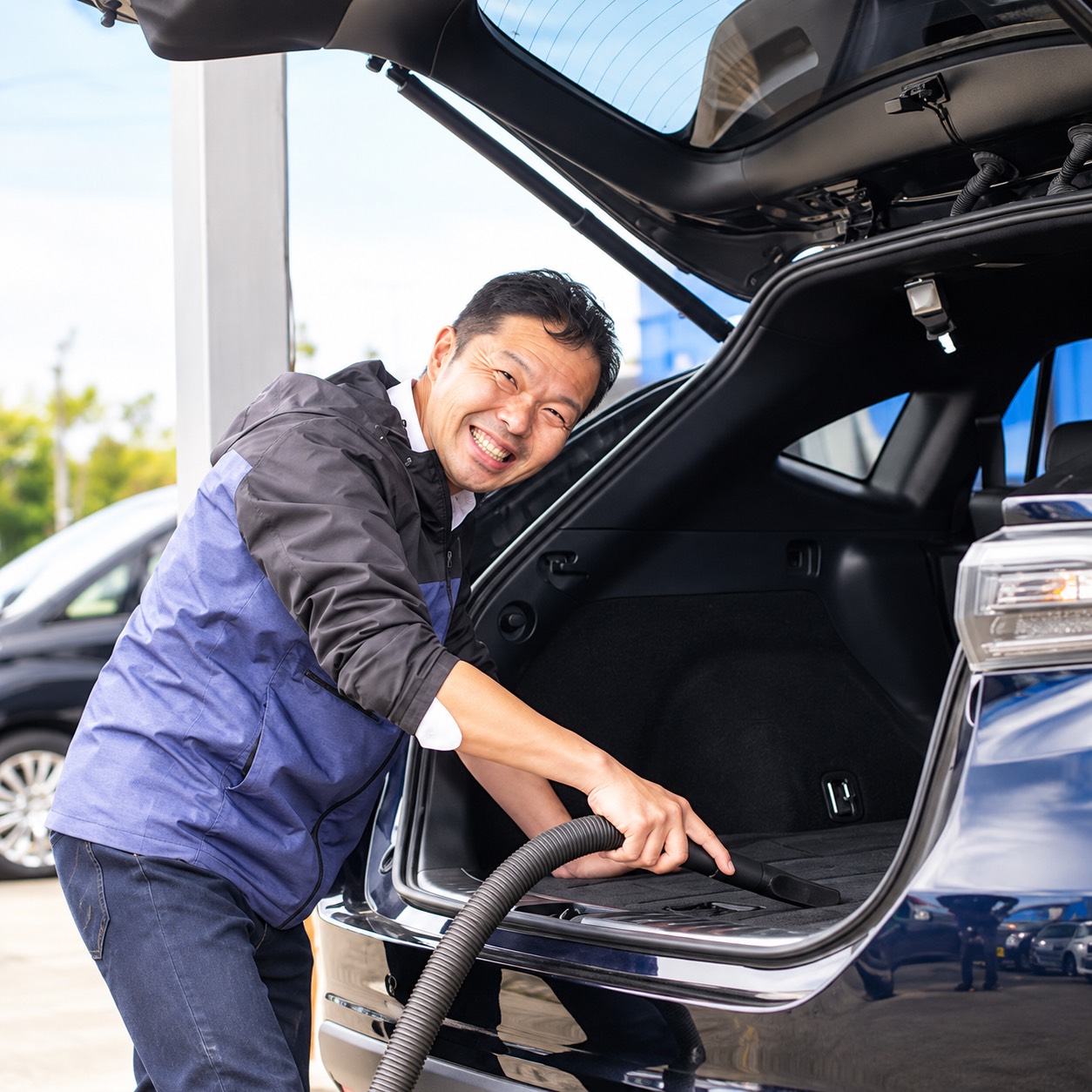 車両クリーニングの様子